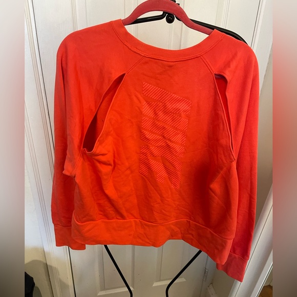 Nike Cutout Sweatshirt - Picture 2 of 4